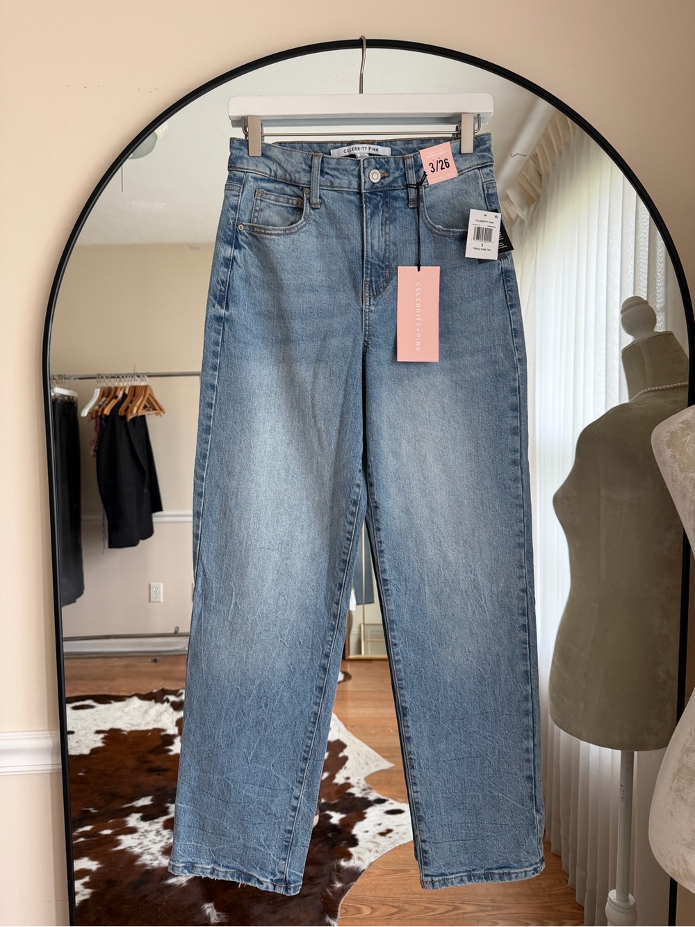 Celebrity Pink High-Rise Light Blue Skater Straight Leg Jeans Size 3/26